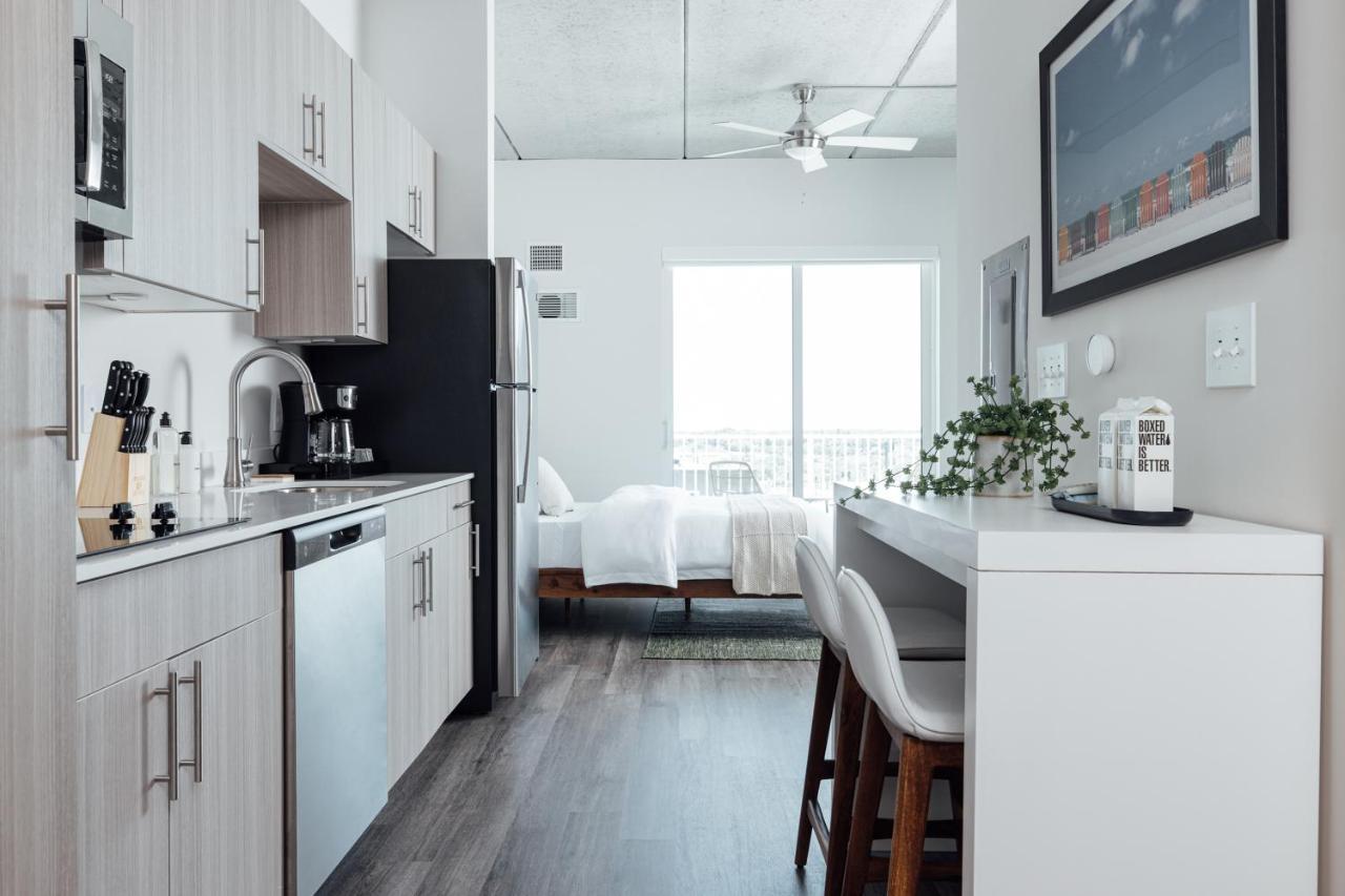 Mint House St. Petersburg - Downtown Aparthotel Ngoại thất bức ảnh