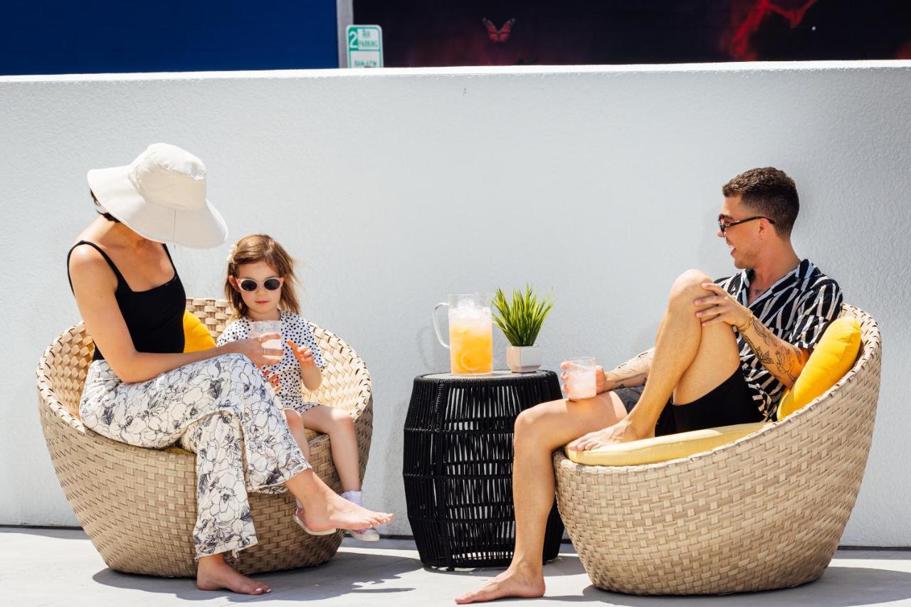 Mint House St. Petersburg - Downtown Aparthotel Ngoại thất bức ảnh