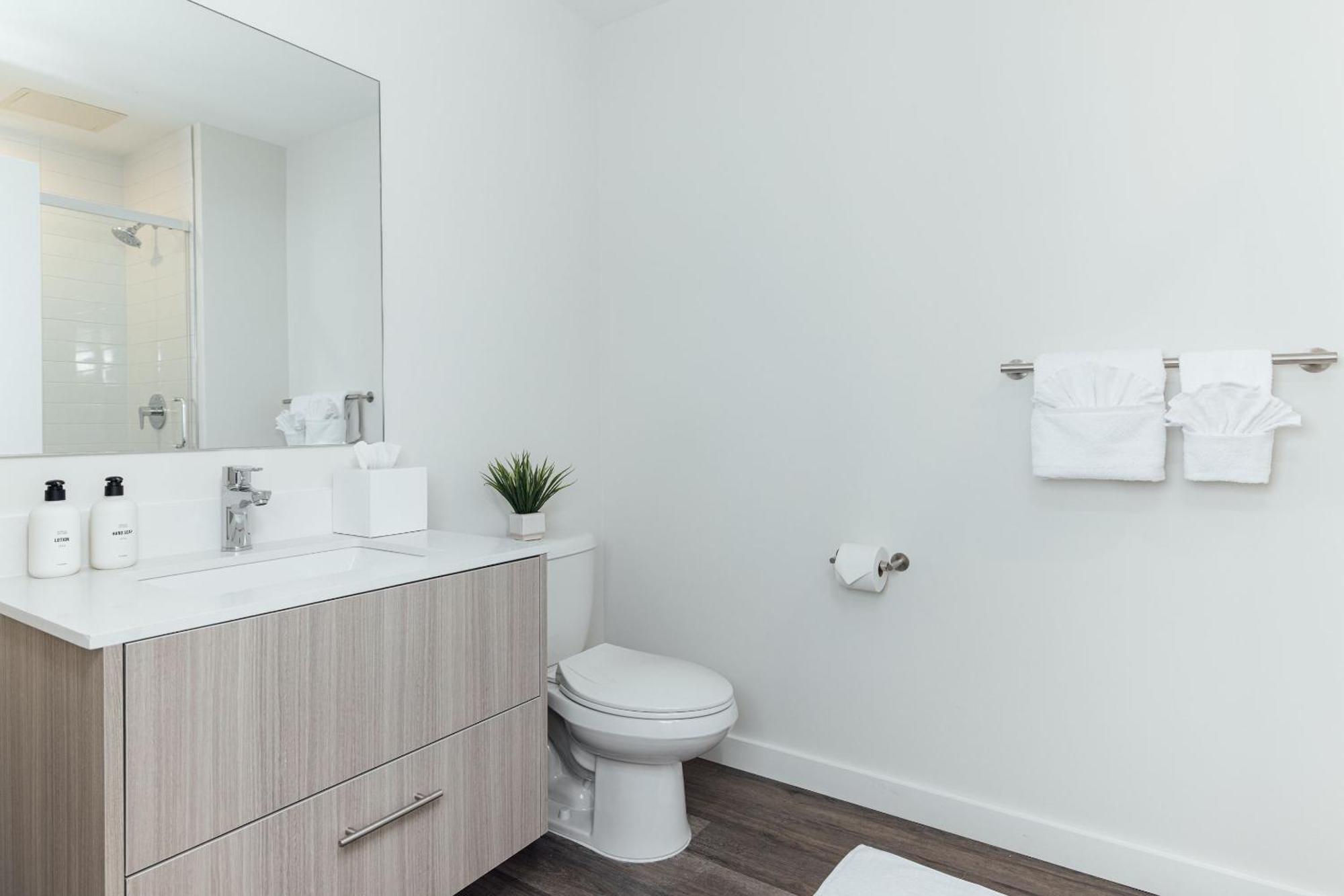 Mint House St. Petersburg - Downtown Aparthotel Ngoại thất bức ảnh