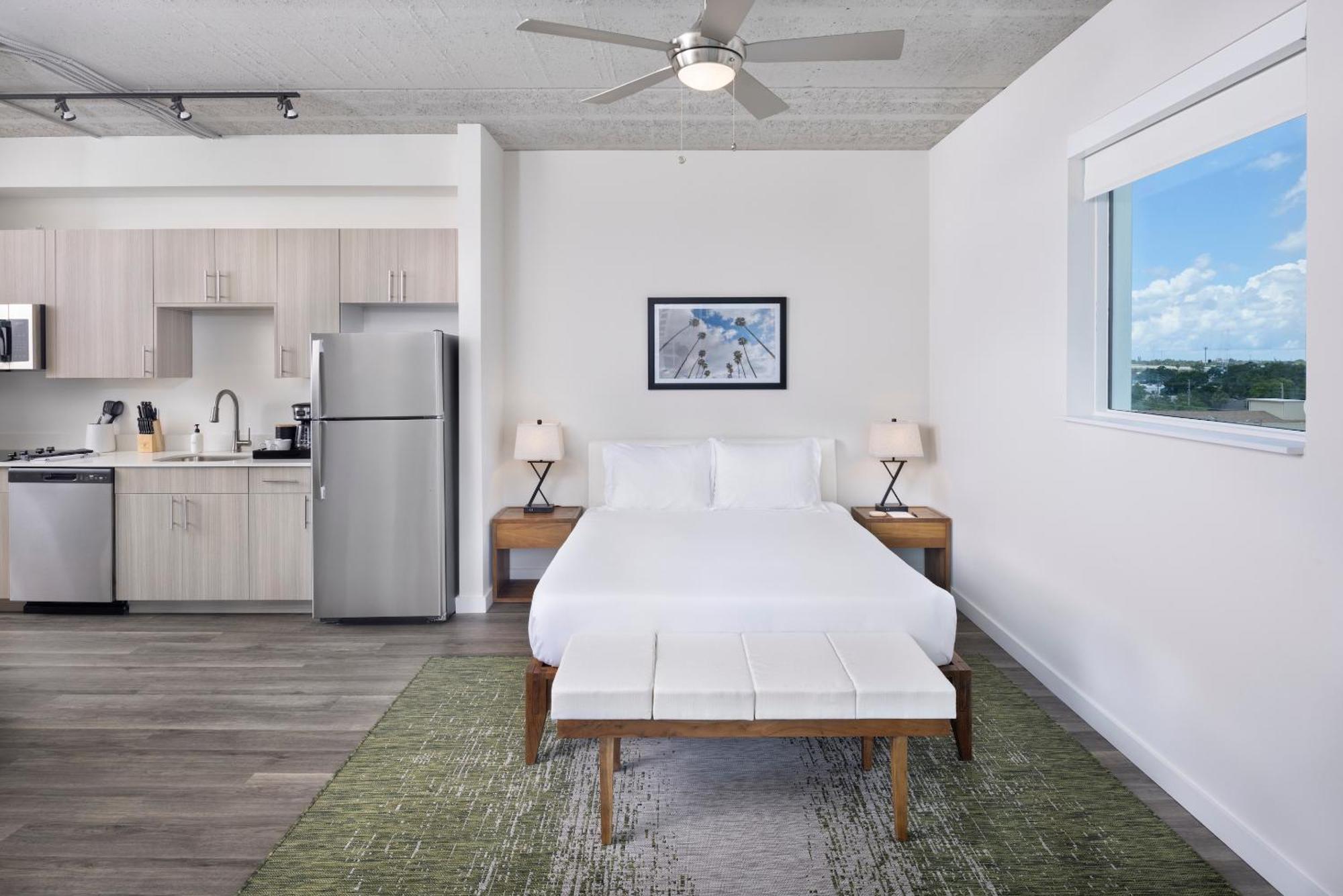 Mint House St. Petersburg - Downtown Aparthotel Ngoại thất bức ảnh